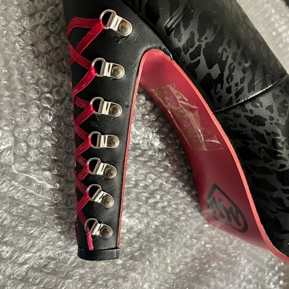 Women’s Black & Hot Pink Metal Mulisha Corset High Heels-Size 10 USA - Picture 11 of 15